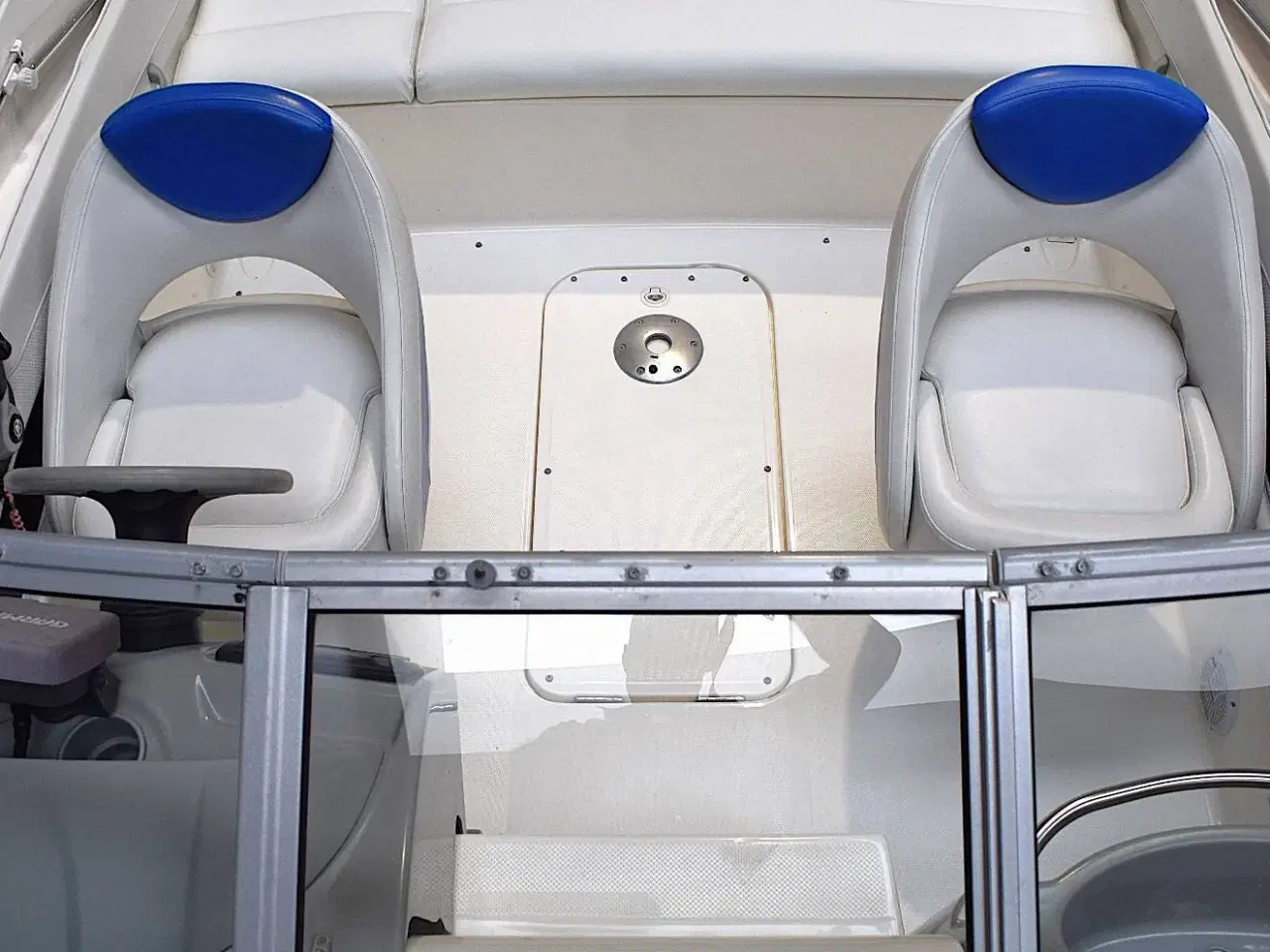 Billede 12 - Bayliner Capri 212 - Mercruiser 4,3 MPI/Udstyr