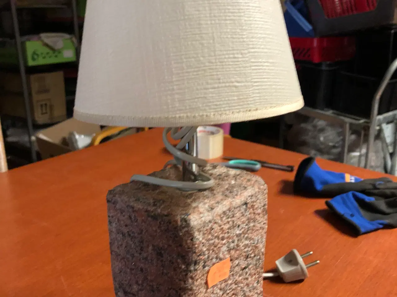 Billede 1 - Bornholmsk granit bord lampe