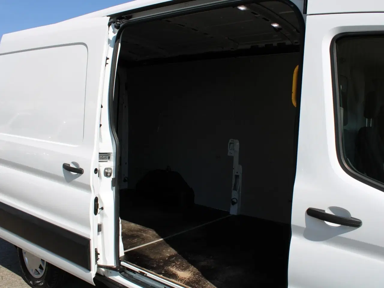 Billede 13 - Ford Transit 350 L3 Van 2,0 TDCi 130 Trend H2 FWD