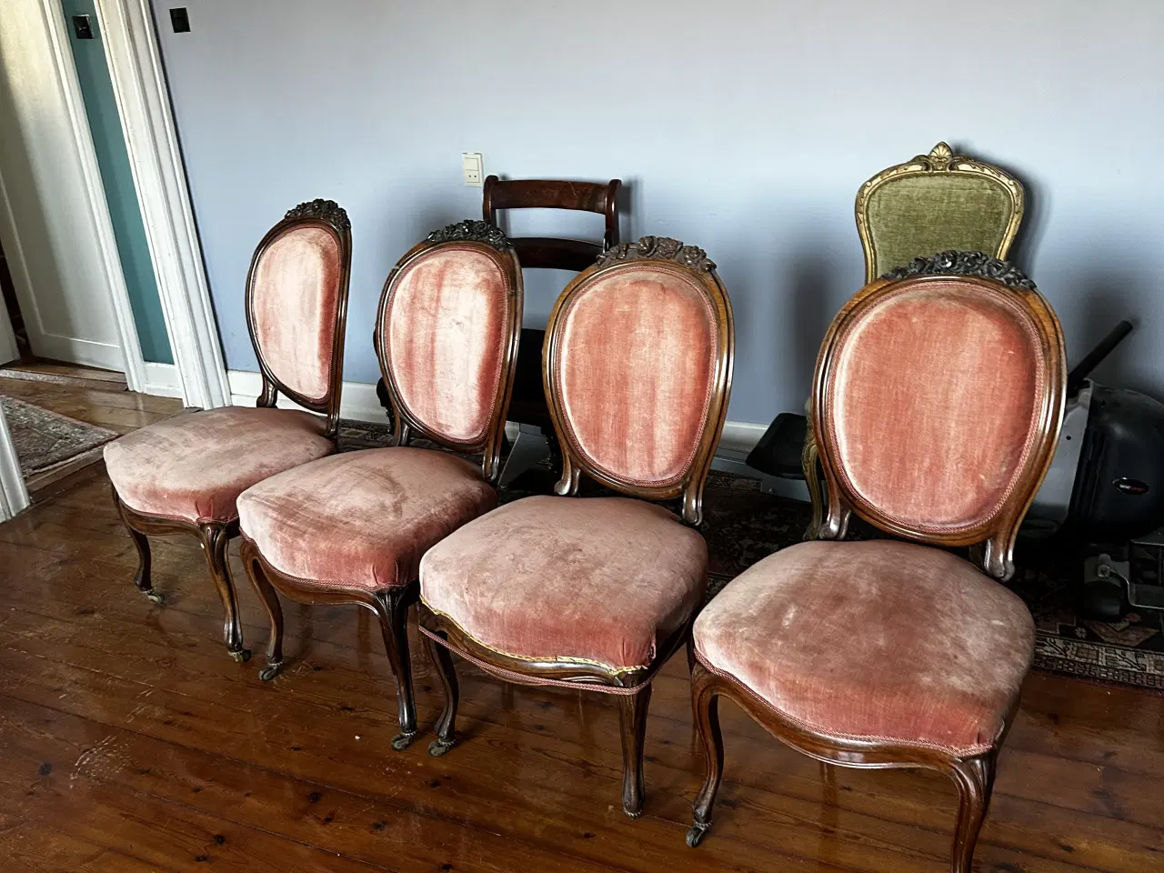 Billede 1 - Spise stole med rosa stof