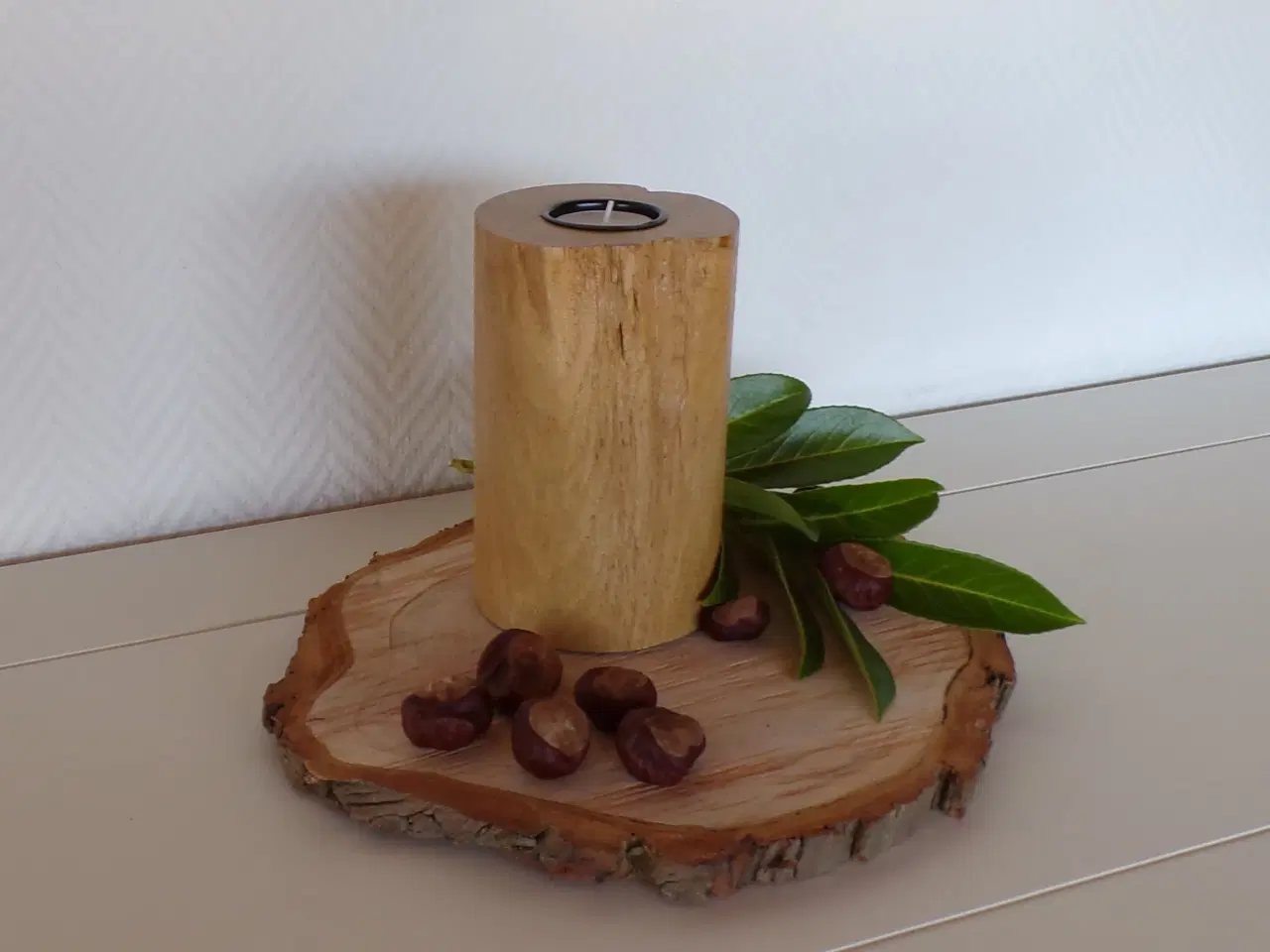 Billede 6 - Fyrfadsstage i egetræ