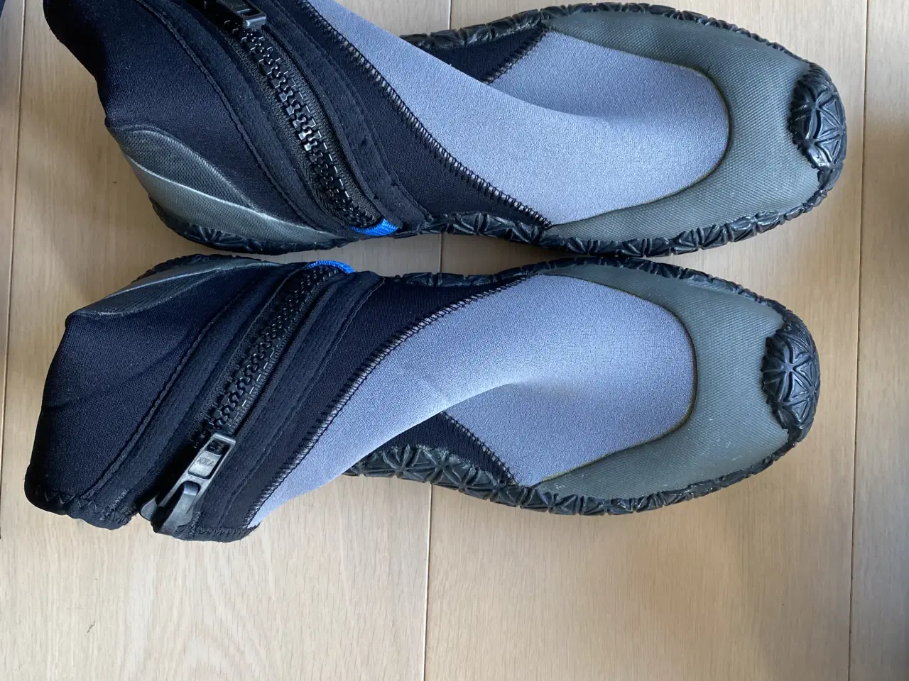 Billede 3 - Div. Kajak beklædning.