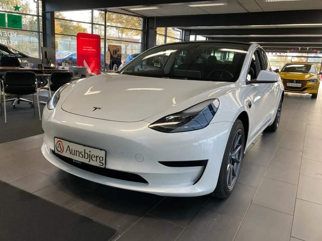 Billede 1 - Tesla Model 3  RWD