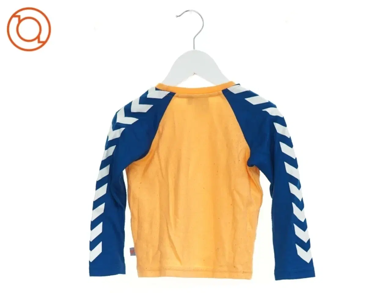 Billede 1 - Bluse fra Hummel (str. 92 cm)