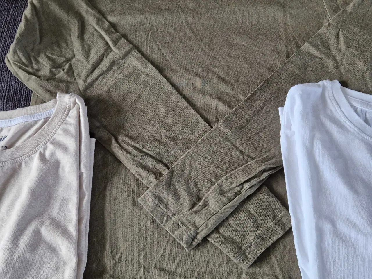 Billede 2 - 3 bluser str 158-164