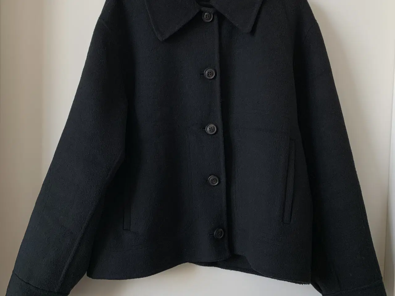 Billede 1 - Levete Room uldjakke