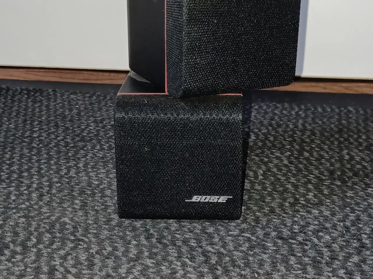 Billede 5 - BOSE soft vuffer og 3 BOSE højtalere