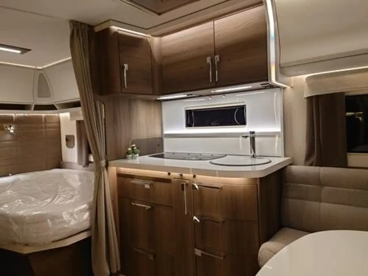 Billede 29 - Kabe Briljant XL KS - TILBUD - Spar 44.170 NU NU 349.995.-