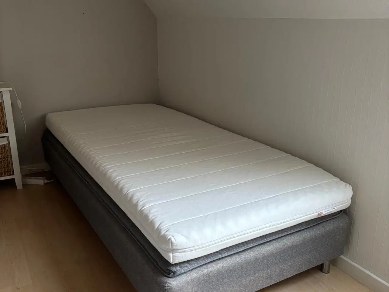 Billede 1 - IKEA Boxmadras 90x200