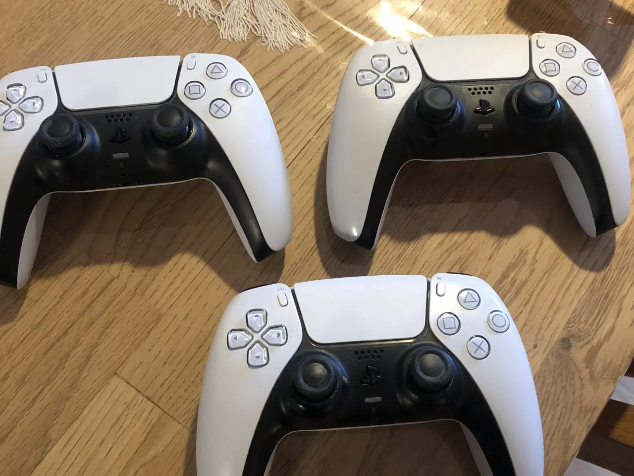 Billede 1 - Ps5 controller sælges samlet