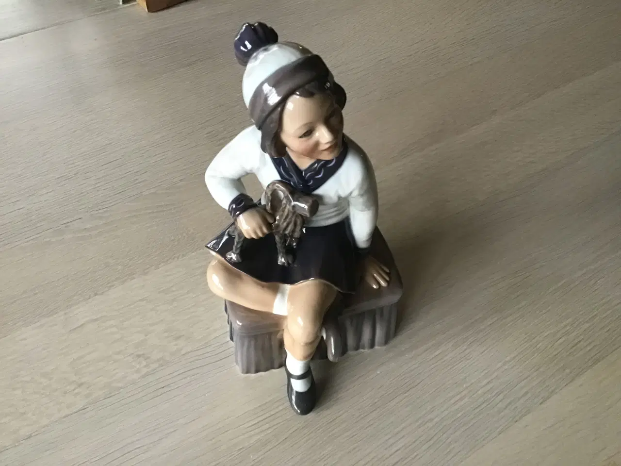 Billede 1 - Dahl-Jensen figur nr. 1158