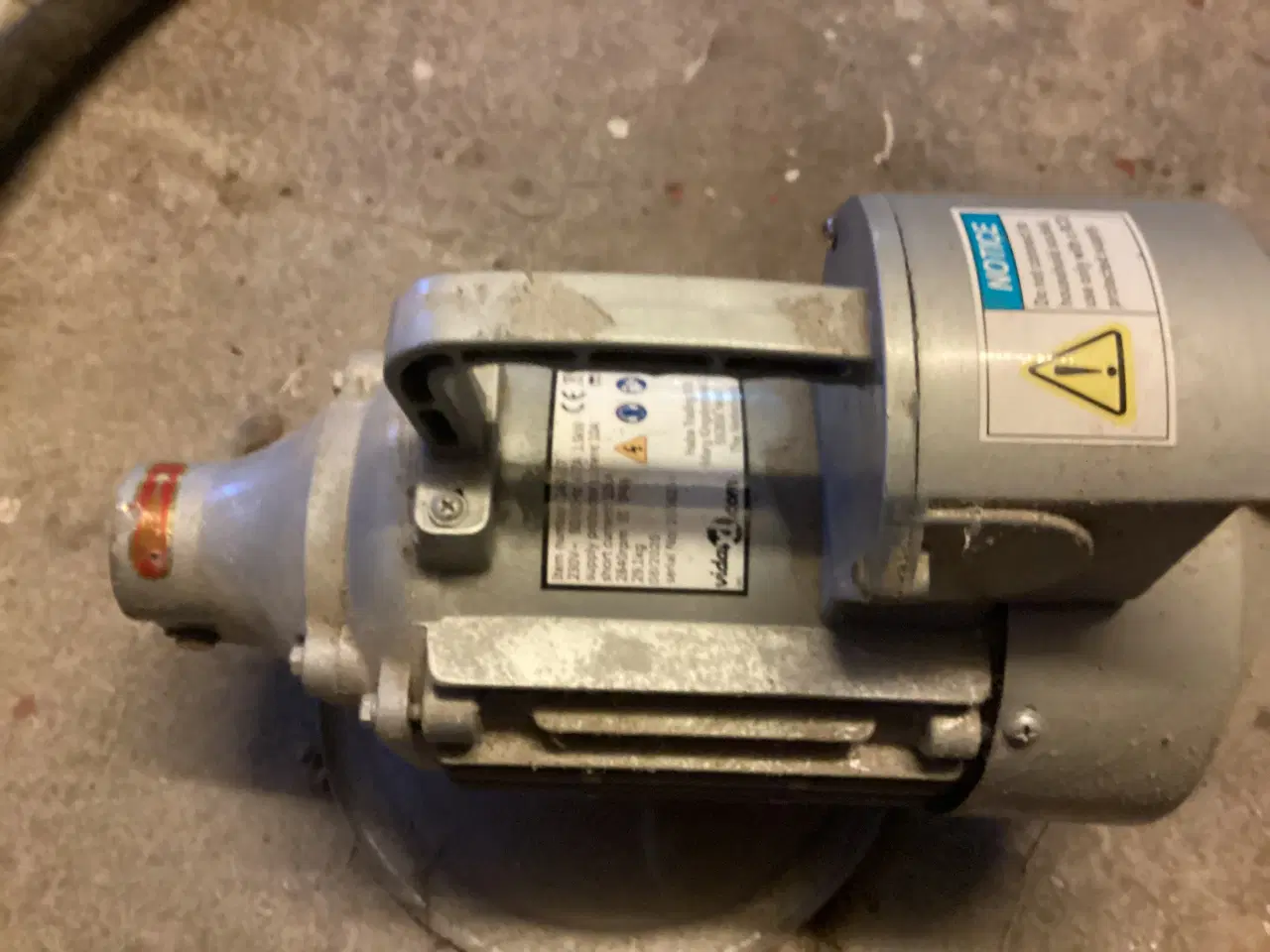 Billede 2 - Stavvibrator 230volt 