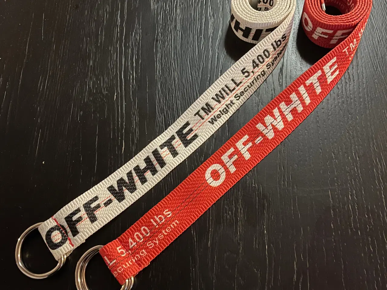 Billede 1 - Fede Off-White bælter i hvid og rød