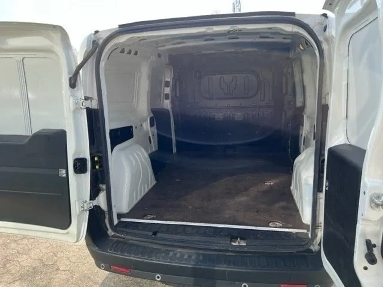 Billede 4 - Opel Combo 1,6 CDTi 105 L2H1