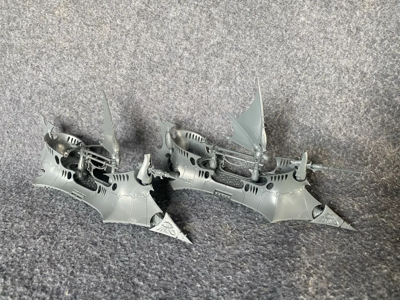 Billede 1 - 2 warhammer drukhari Raiders