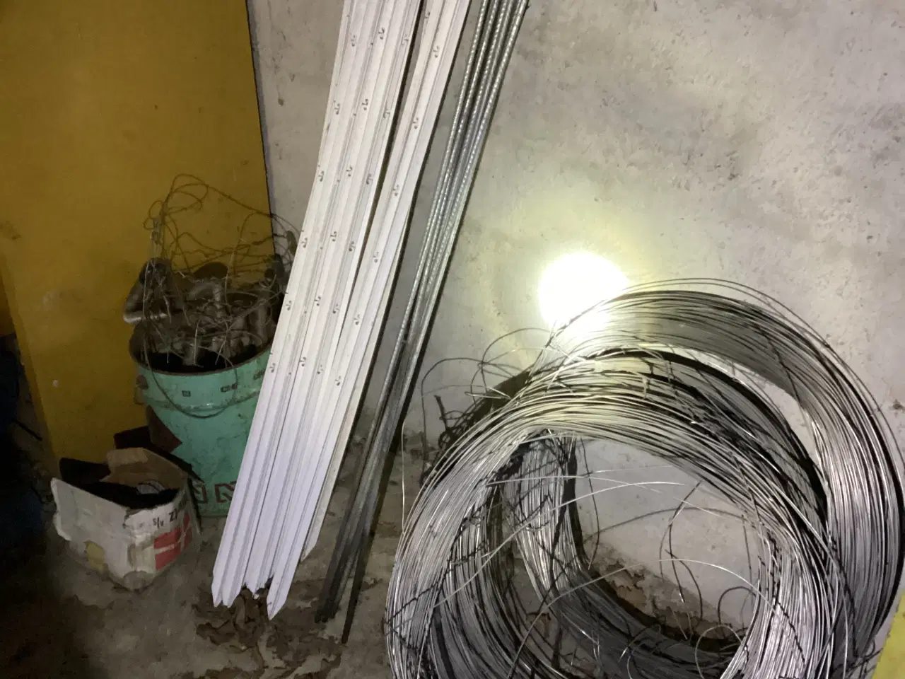 Billede 2 - Hegns artikler