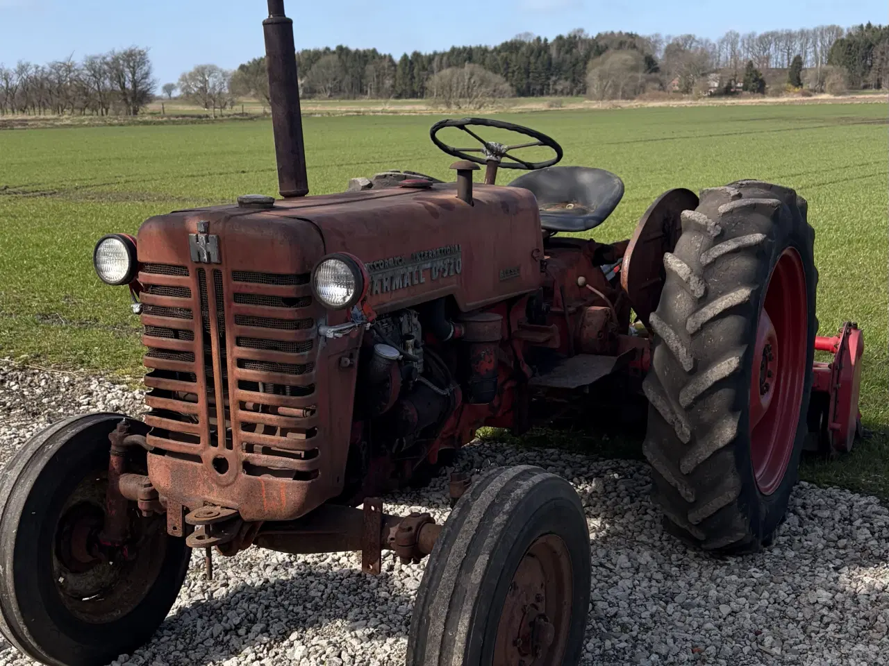 Billede 1 - Farmall 320