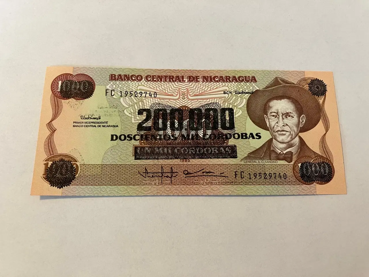 Billede 1 - 200000 Cordobas on 1000 Cordobas Nicaragua 1985