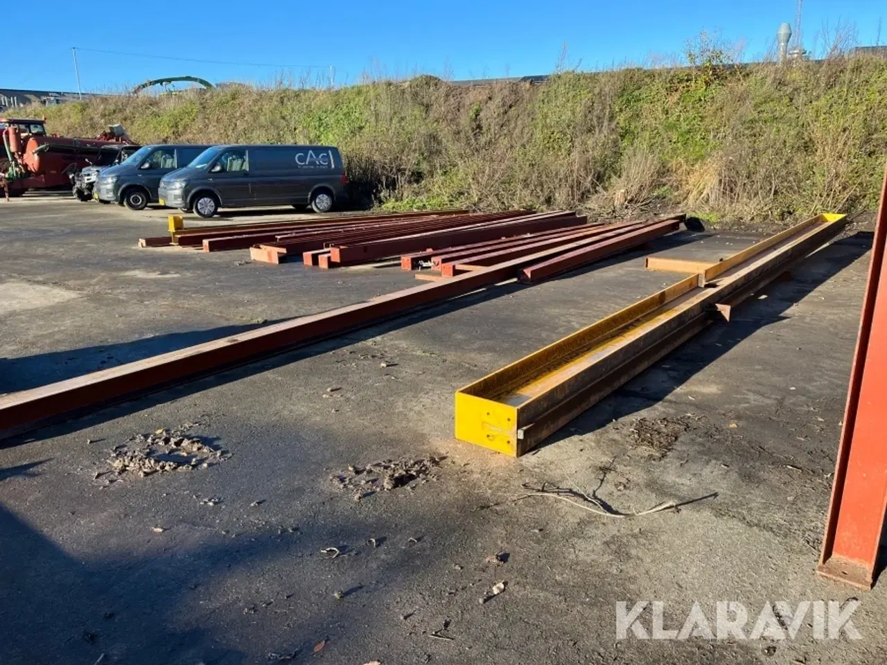 Billede 8 - Stålbjælker, riste og platform