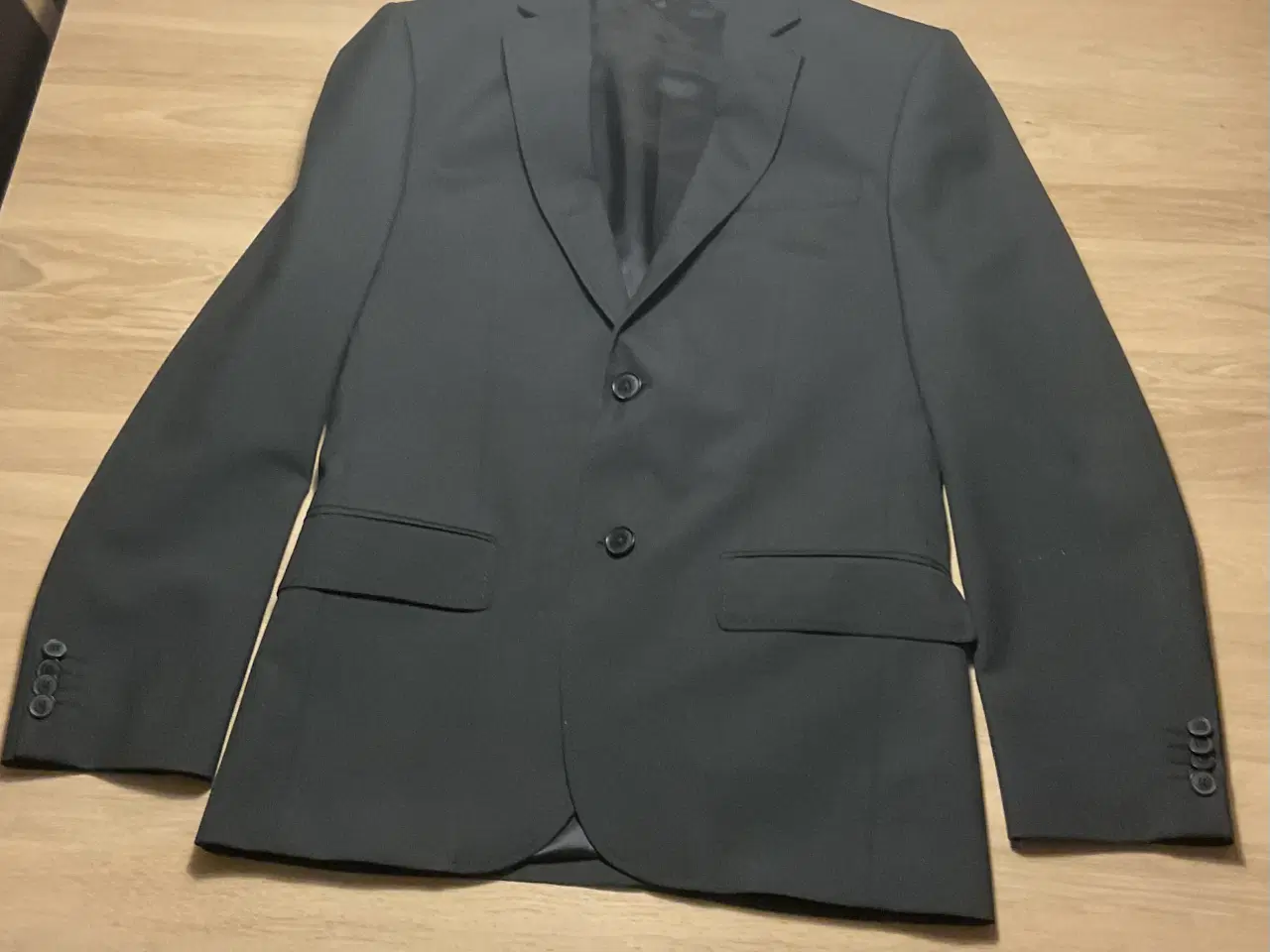 Billede 2 - Matinique jakkesæt i sort