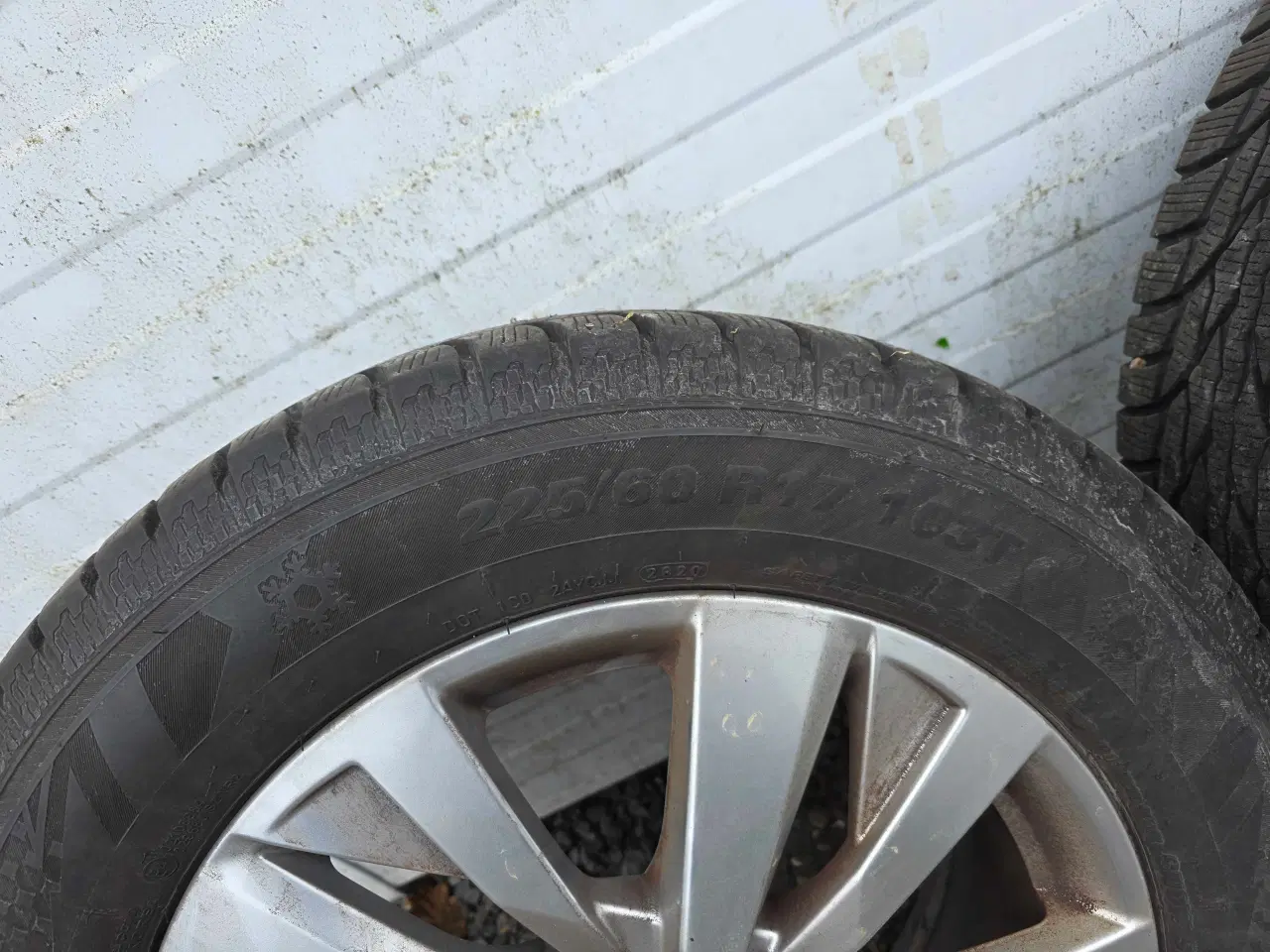 Billede 4 - Vinterdæk, Peugeot alufælge.