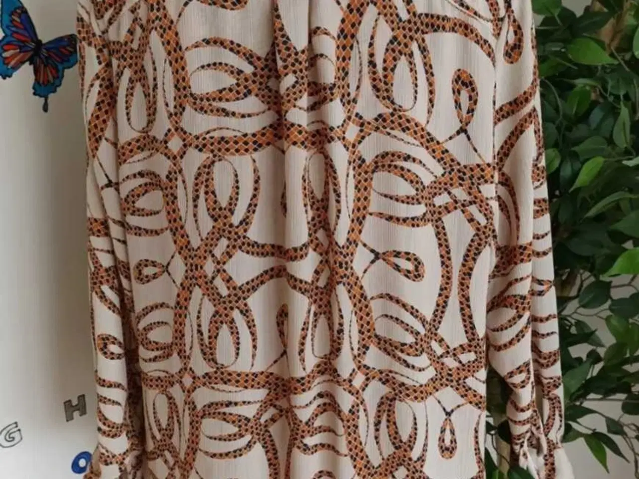 Billede 5 - Skjorte. H&M. XXL/44