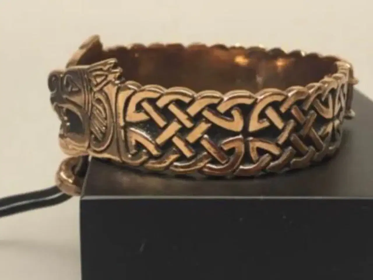 Billede 2 - Vikinge armbånd i bronze