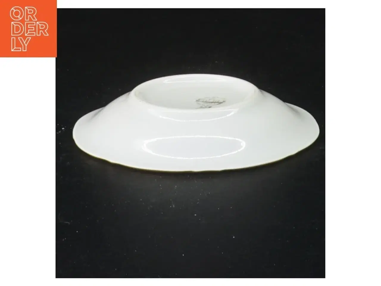 Billede 2 - Porcelænsaskebæger med blomstermotiv