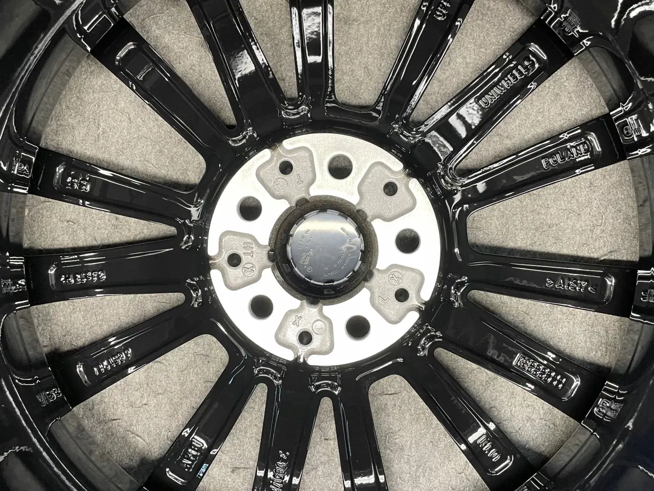 Billede 8 - ALUFÆLGE BMW 1 F40 2 F45 F46 512 18"