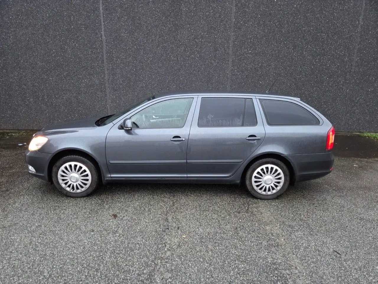 Billede 1 - Skoda Octavia Combi 1,2 TSI Ambiente 105HK Stc 6g