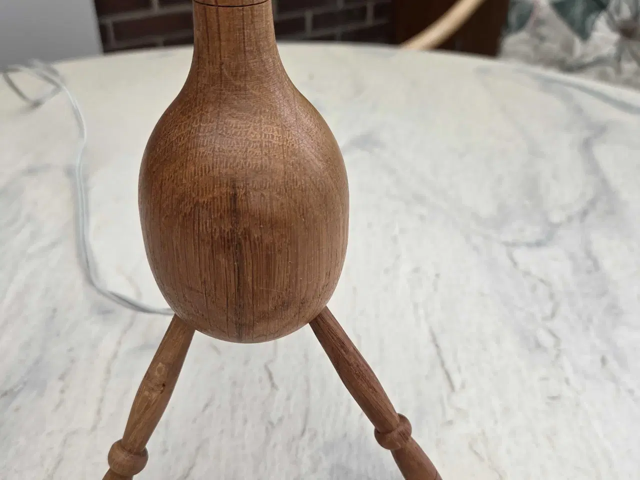 Billede 4 - Vintage 2 stk.teaktræs bordlamper fra 1950erne.