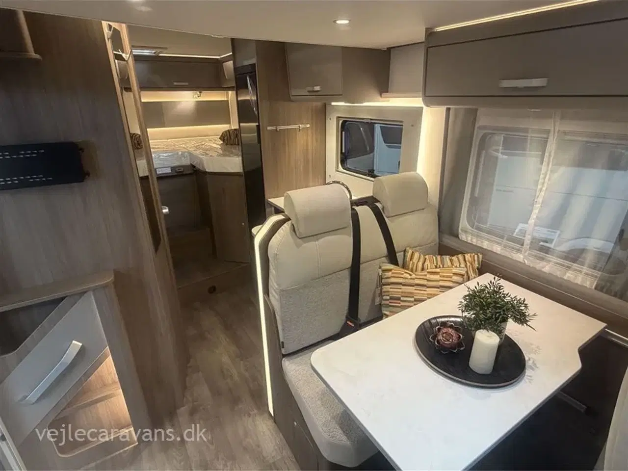 Billede 7 - 2026 - Carado T 328 Pro+