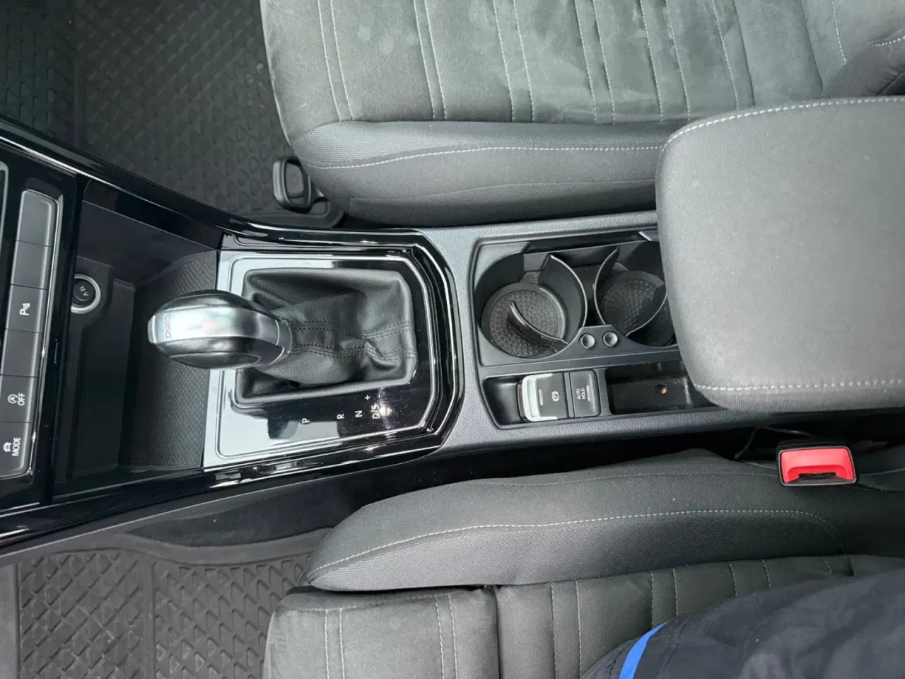 Billede 10 - VW Touran 2,0 TDi 150 Highline DSG