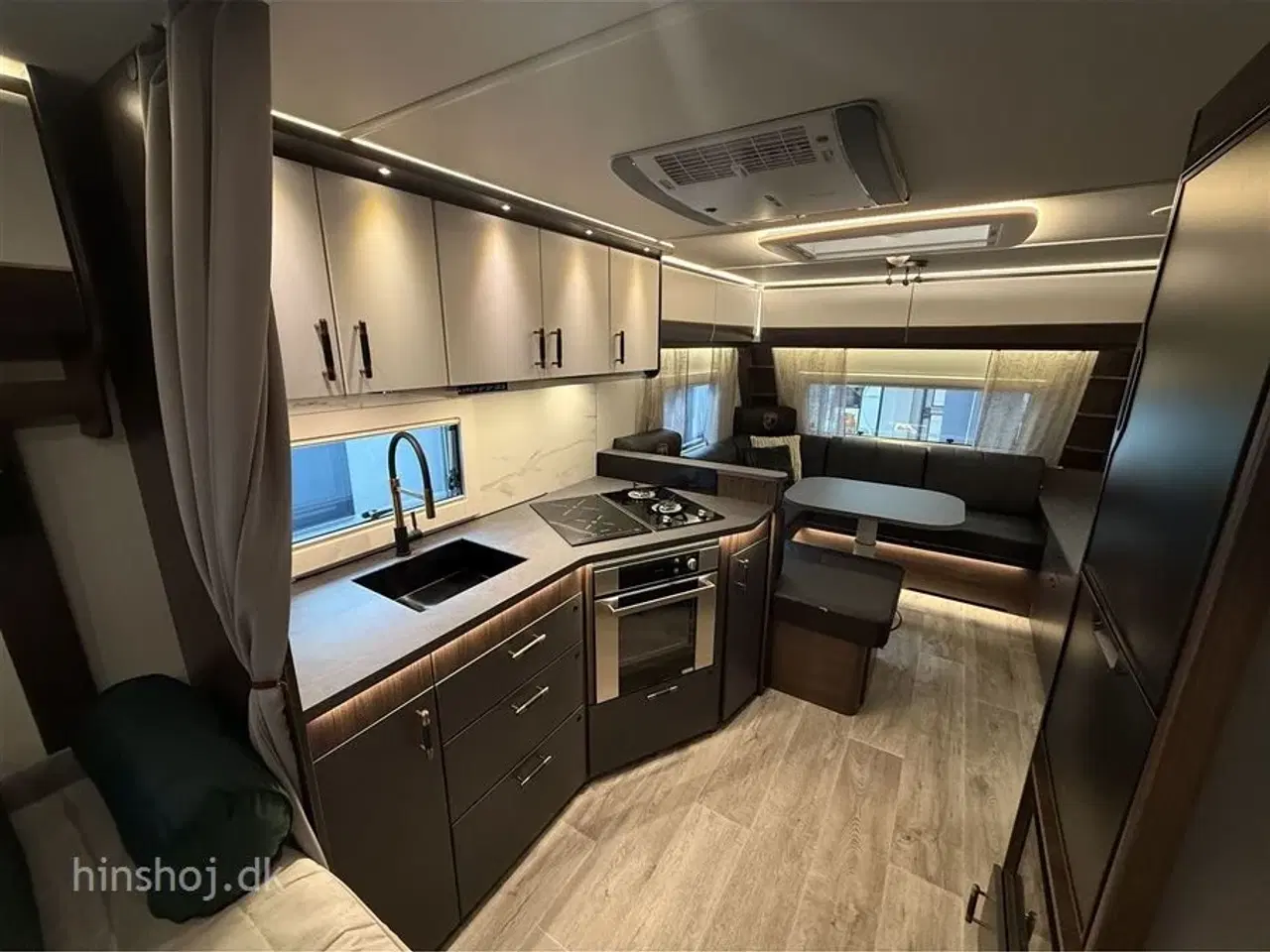 Billede 3 - 2026 - Polar Chimera 590 FWL   Polar Chimera den Eksklusive vintervogn fra Hinshøj Caravan