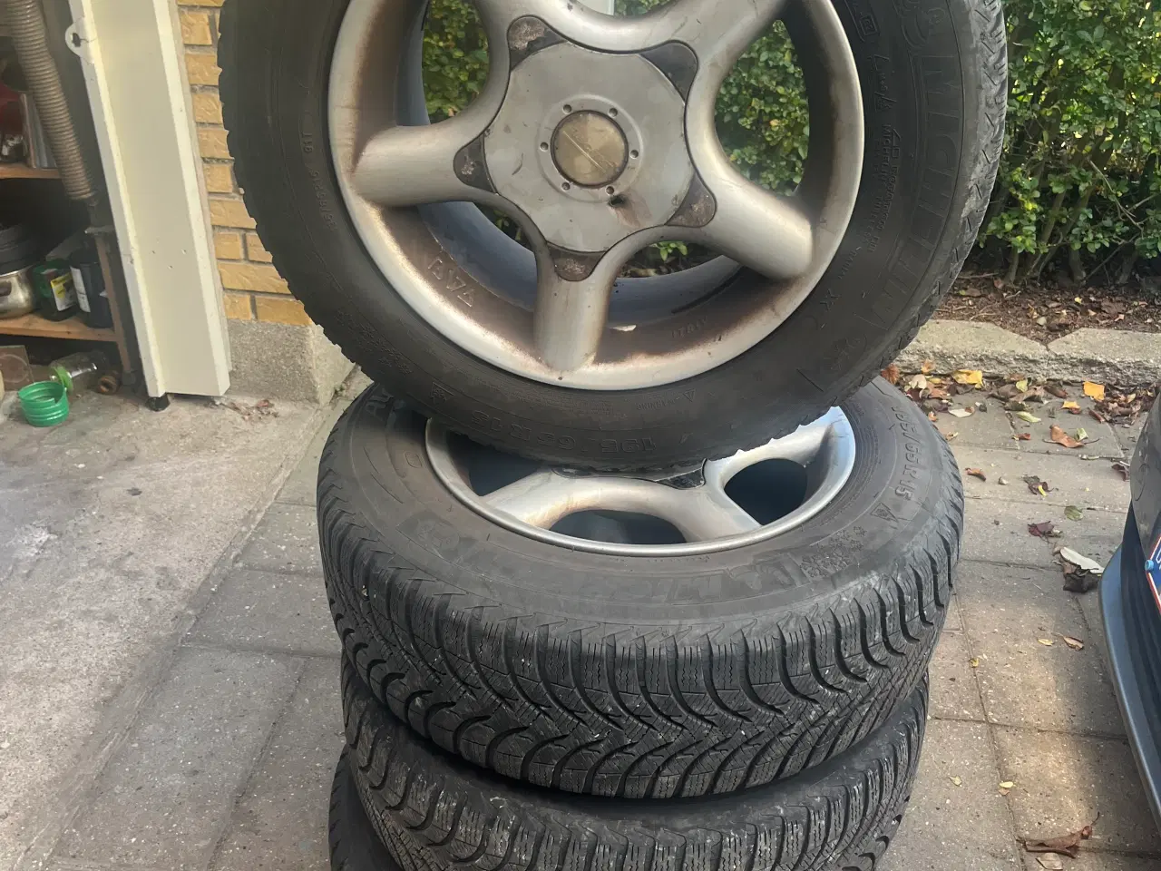 Billede 2 - Vinterdæk på alufælge 5x112