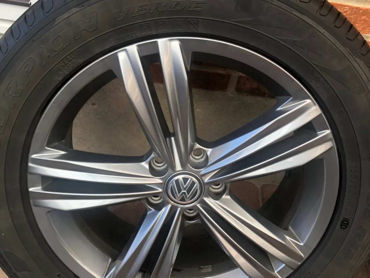 Billede 3 - VW Sebring alufælge 18”