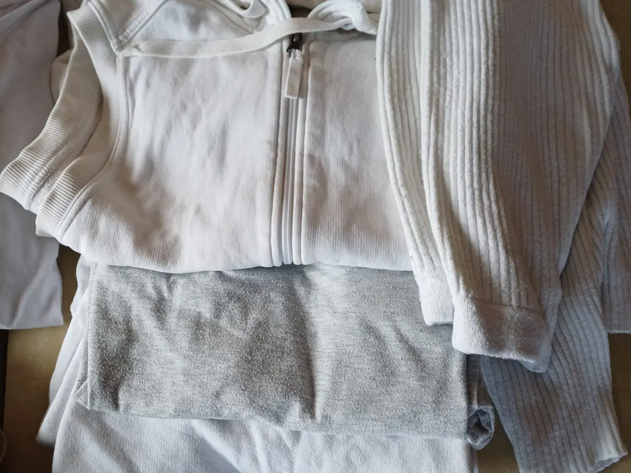 Billede 4 - Dame / pige tøjpakke