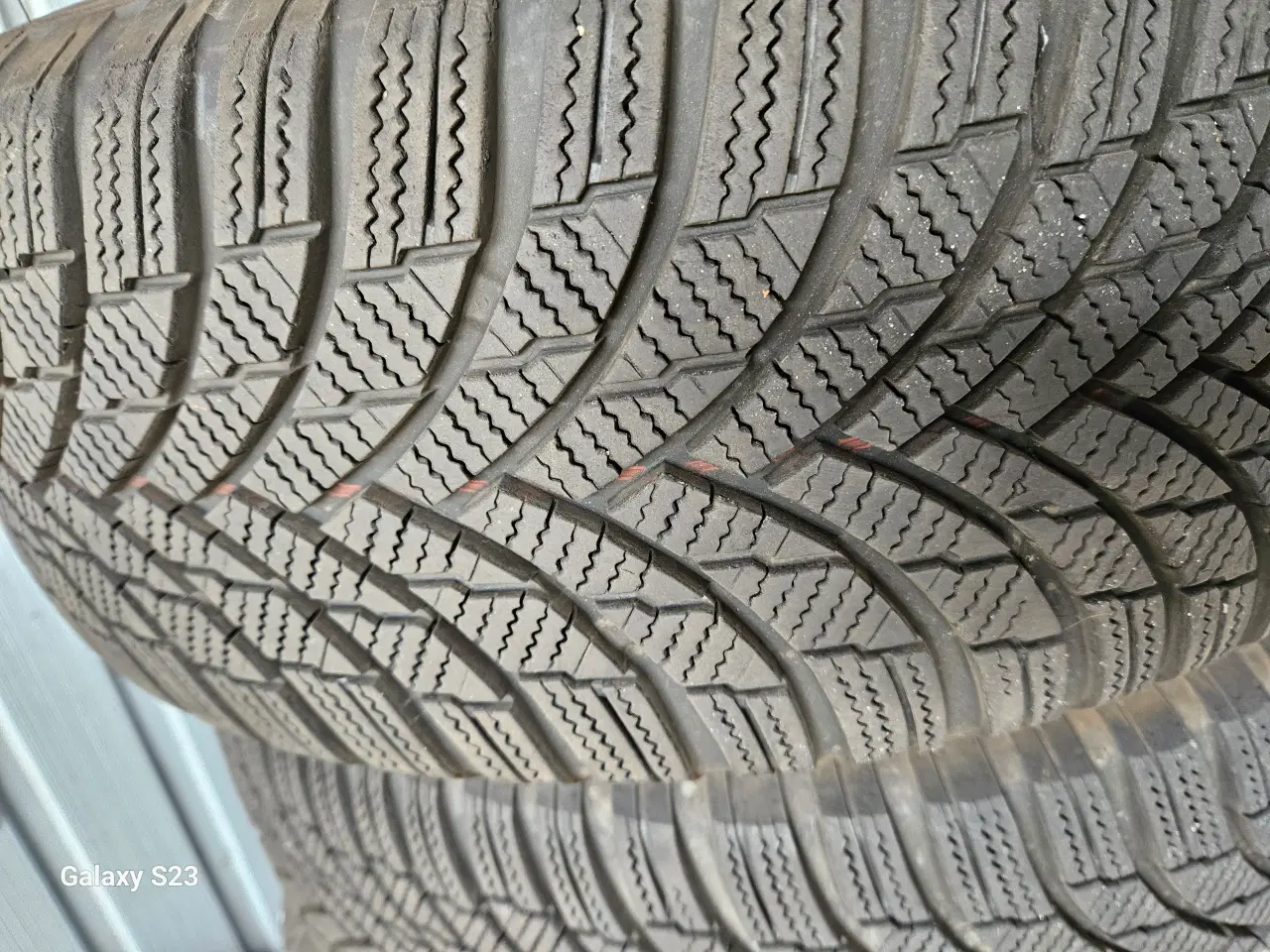 Billede 2 - Dæk Toyota Auris 