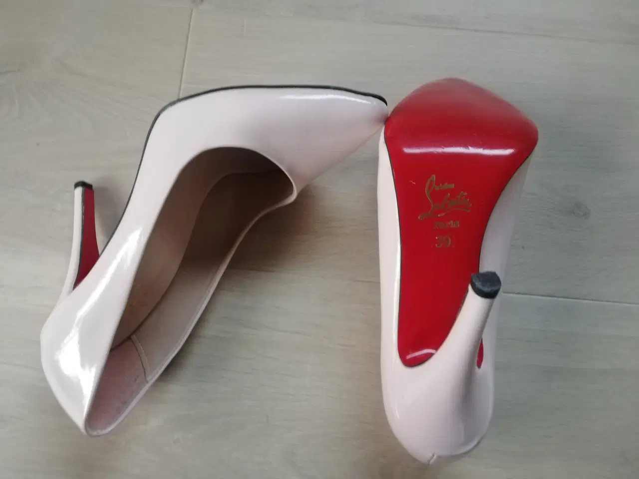 Billede 2 - Christian Louboutin stiletter str. 39