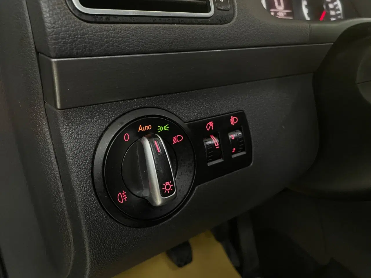 Billede 9 - VW Touran 2,0 TDi 140 Comfortline BMT