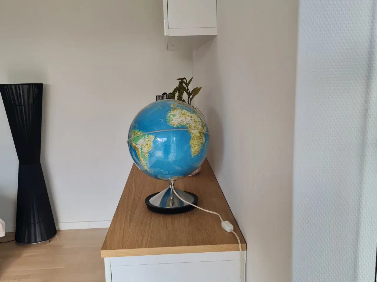 Billede 3 - IKEA Bestå vægmonteret reolsystem/skabssystem