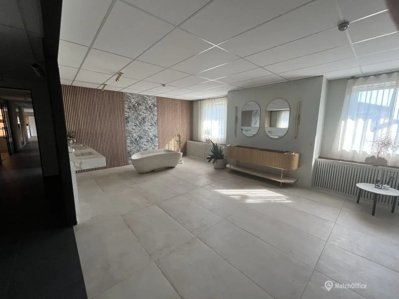 Billede 13 - Super præsentabelt showroom midt i Hillerøds erhvervskvarter