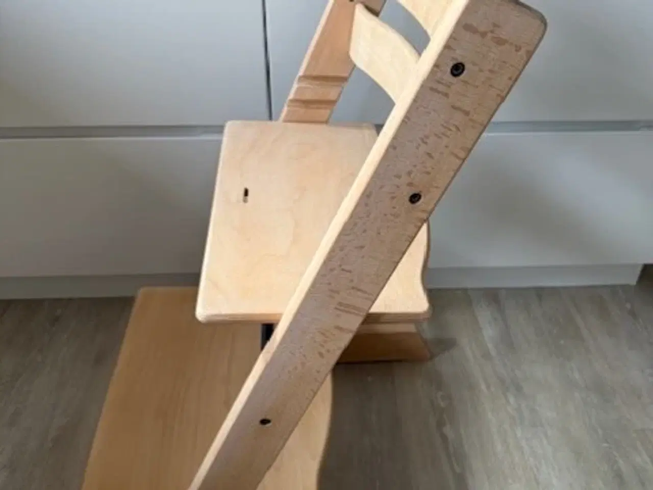 Billede 2 - Trip Trap Højstol Ny Model, Rigtig Flot og Velh.