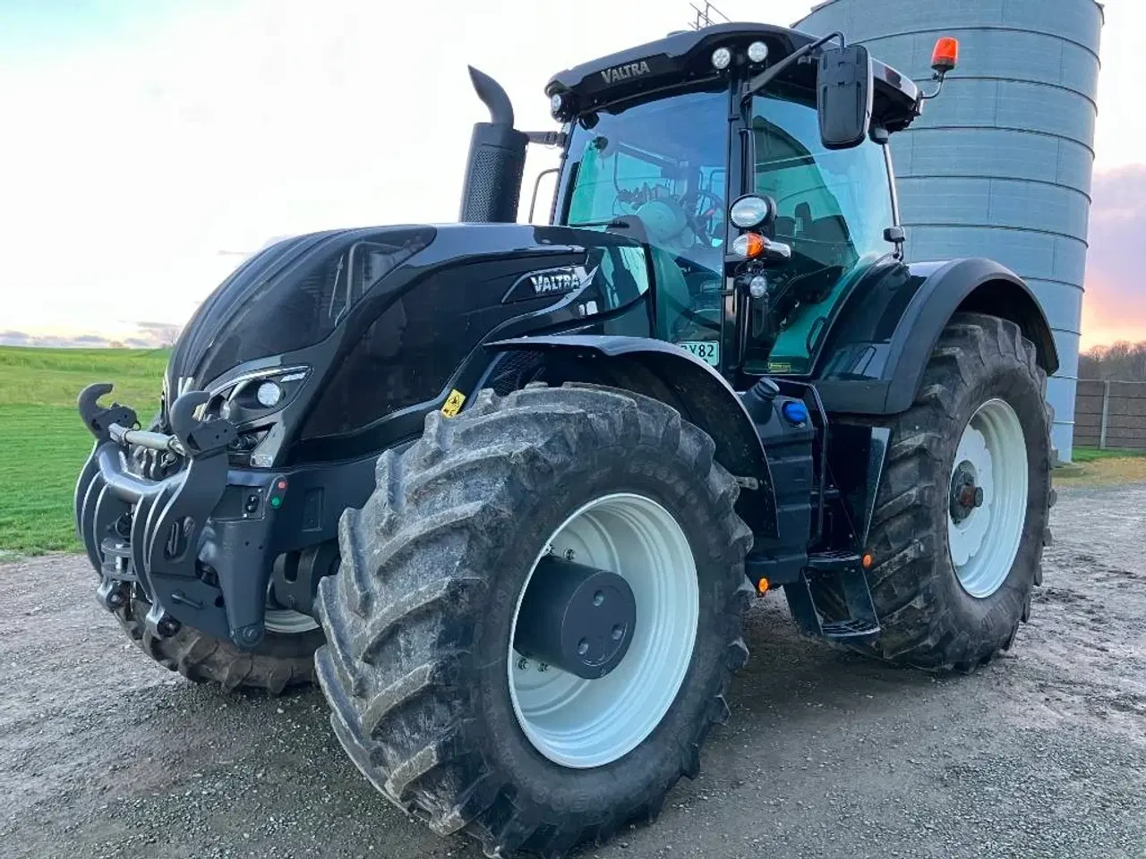 Billede 1 - Valtra S 394