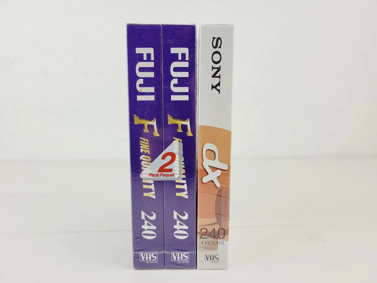 Billede 2 - 3 stk Ubrugte VHS 240 bånd Sony og Fuji