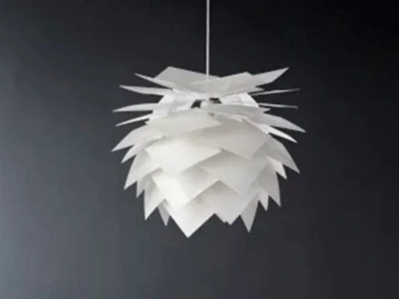 Billede 2 - Dyberg Larsen PineApple lampe Ø45