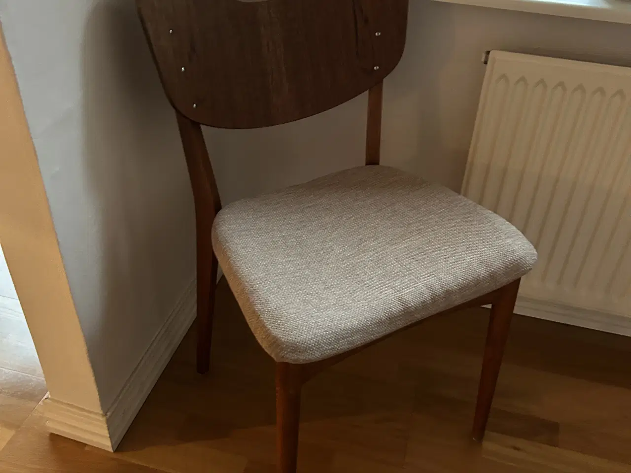 Billede 4 - Teaktræ spisebords stole