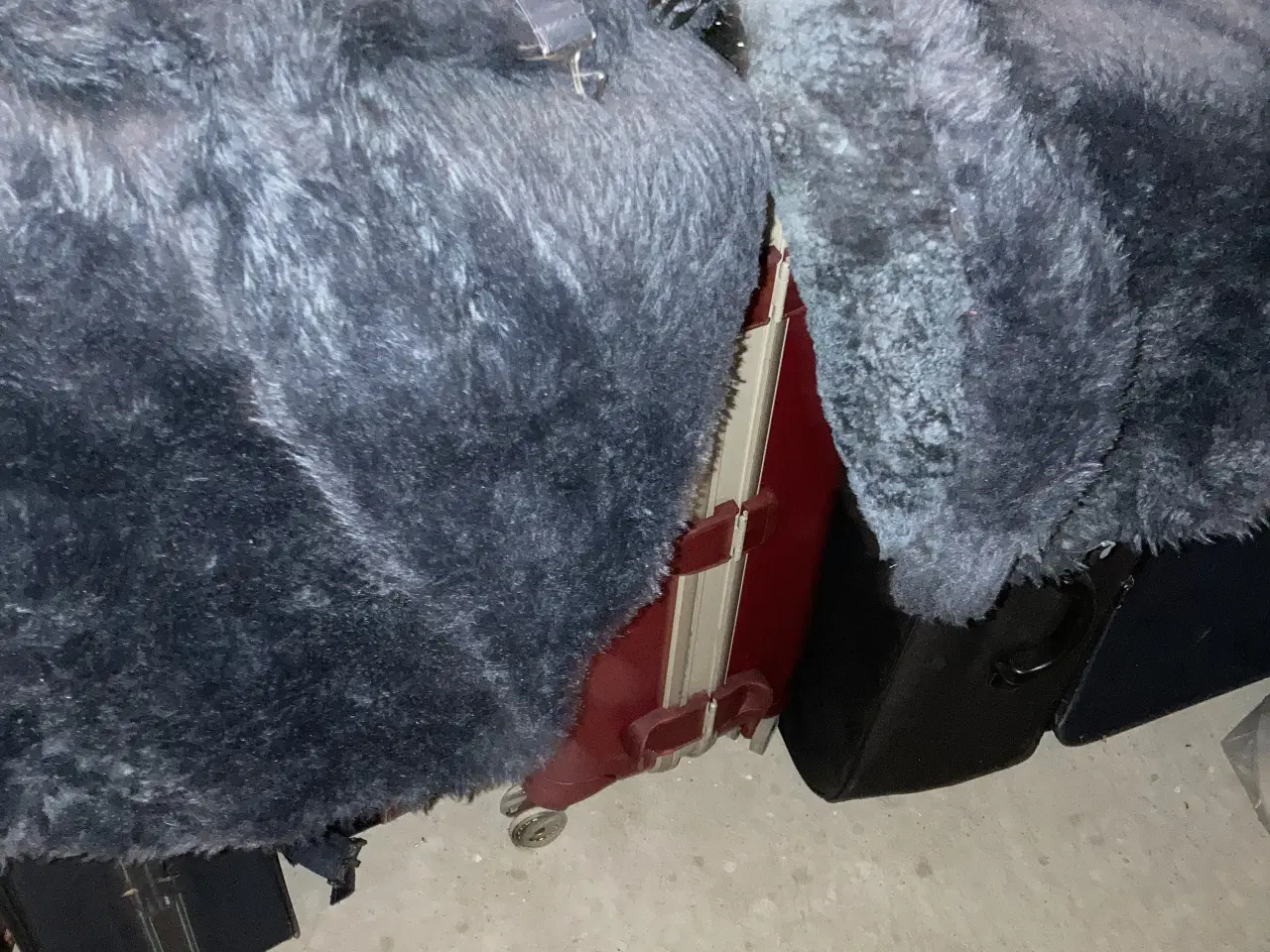 Billede 1 - Sædeovertæk til forsæde fulgte med bilen 