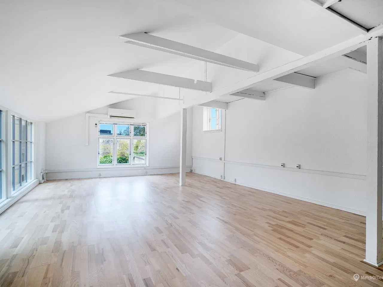 Billede 6 - Ønsker i jer et unikt lejemål med en bred vifte af anvendelsesmuligheder herunder revisor eller andre former for lignende erhverv.