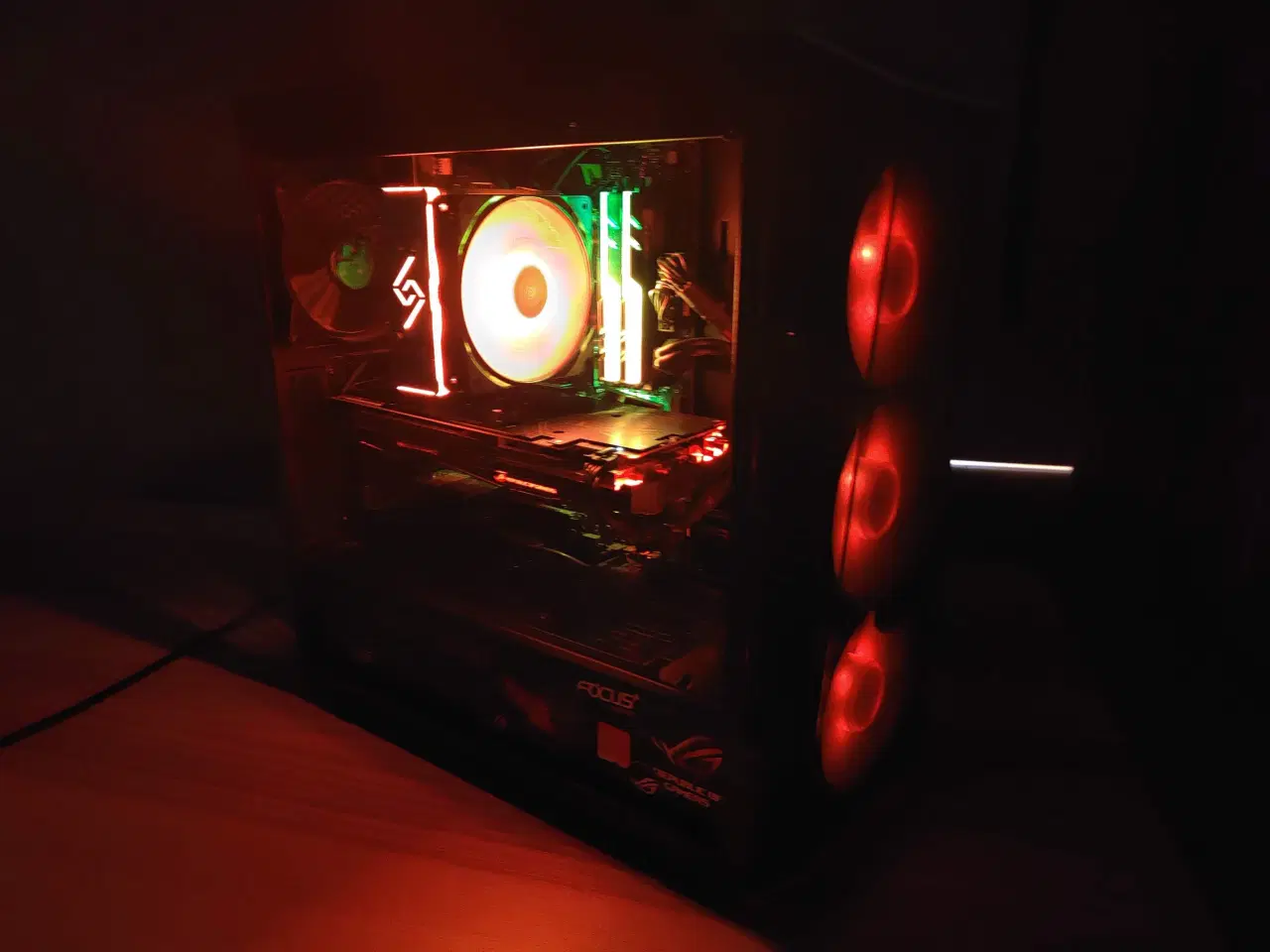 Billede 2 - Custom pc | sælger min baby :)